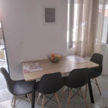 River Side House Apartman